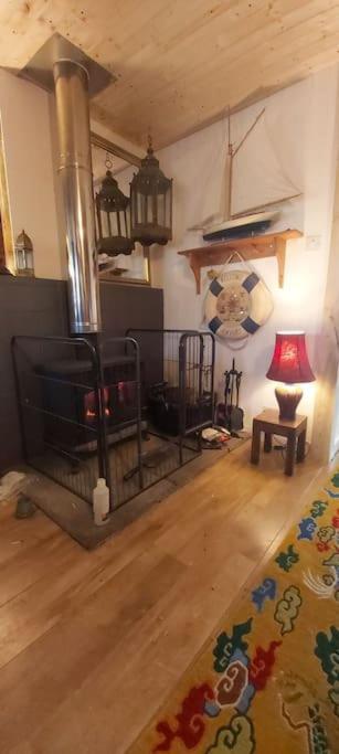 Captain Tom'S. A Cosy Wee House In Lochinver . لوتشنفير المظهر الخارجي الصورة