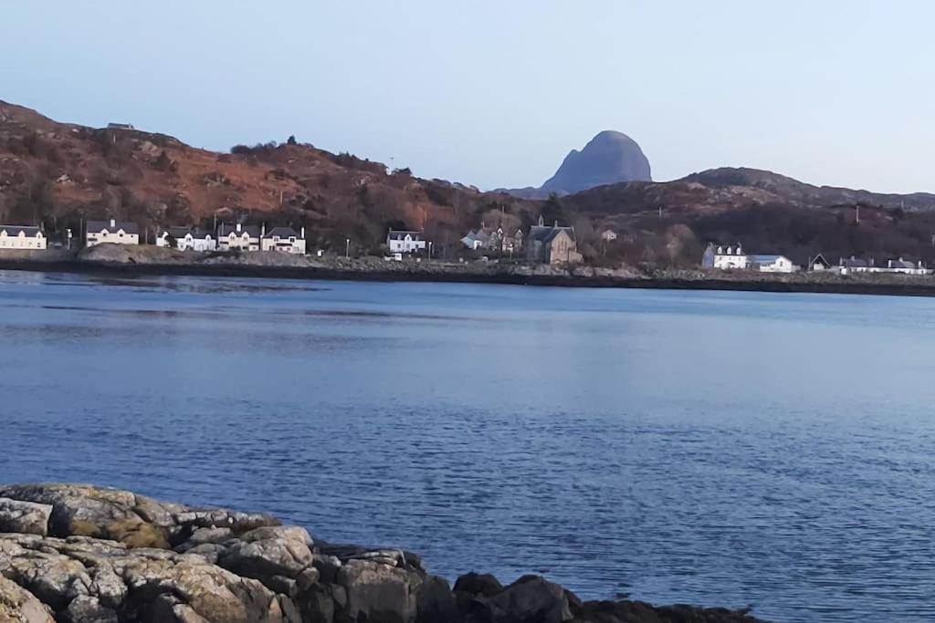 Captain Tom'S. A Cosy Wee House In Lochinver . لوتشنفير المظهر الخارجي الصورة